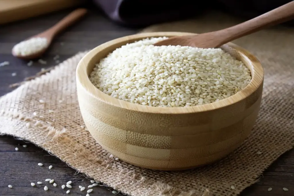 زادنا سمسم عضوي 250 جم